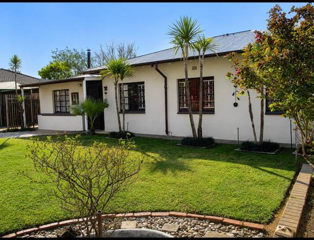 4 BEDROOM HOUSE FOR SALE IN WILGEHOF